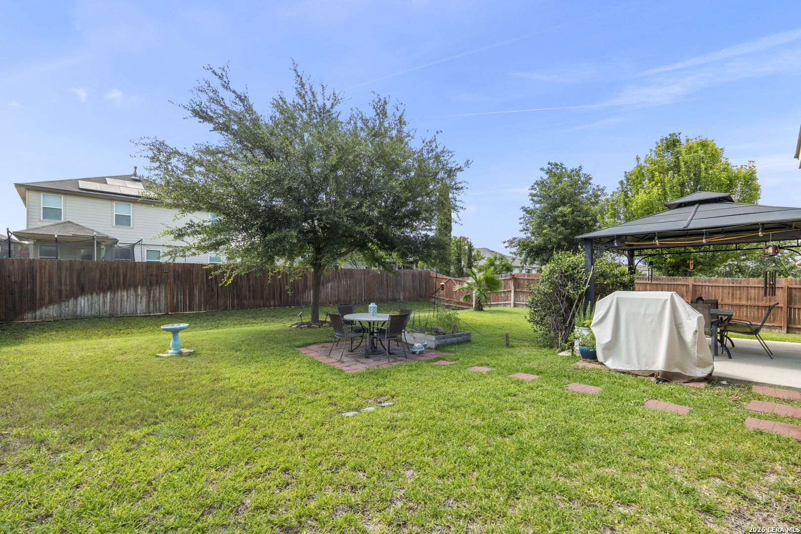 9019 Monument Parke