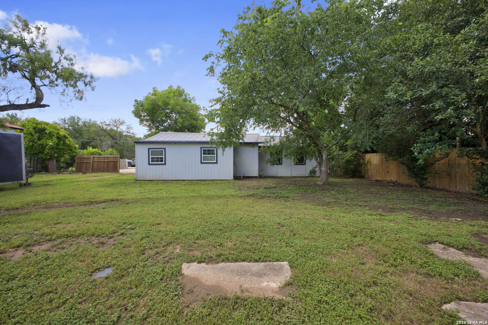 218 KELLY ST