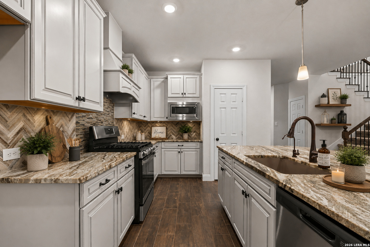 10833 Bango Farms
