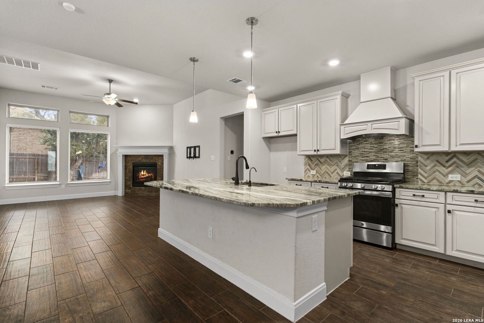 10833 Bango Farms