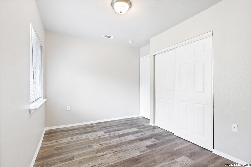 5582 Kissing Oak St.