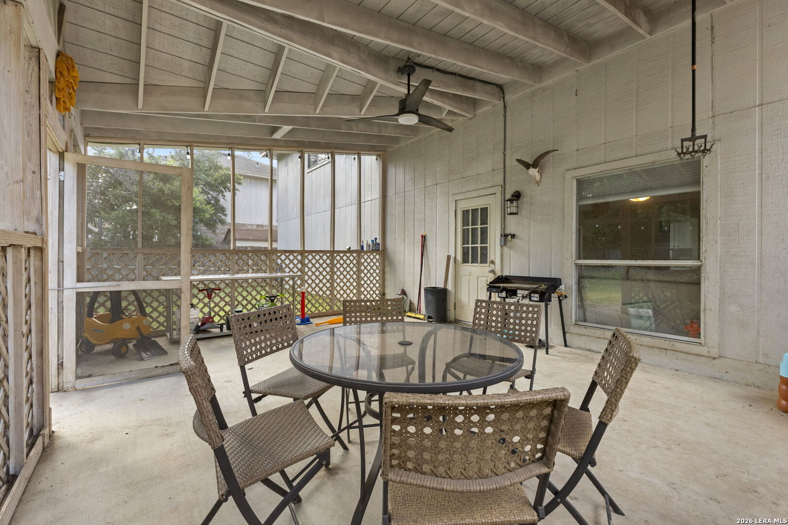 9263 Ridge Breeze