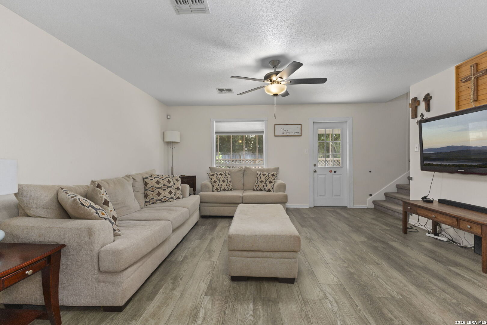 9263 Ridge Breeze