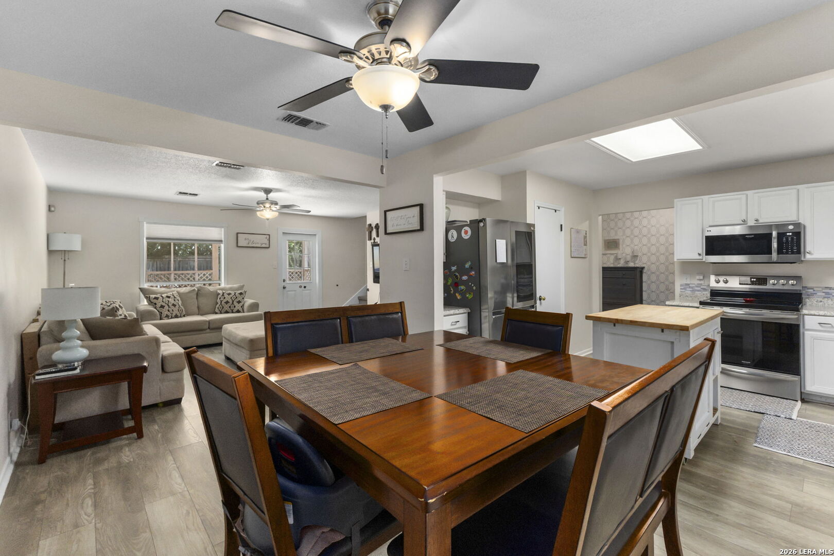 9263 Ridge Breeze