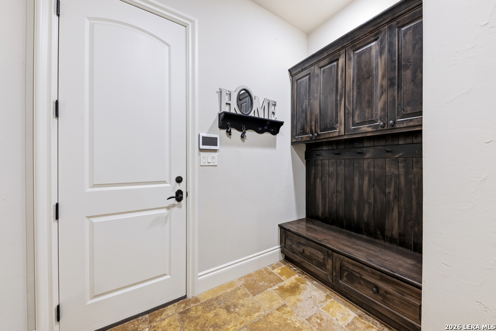 25210 Doral Crst