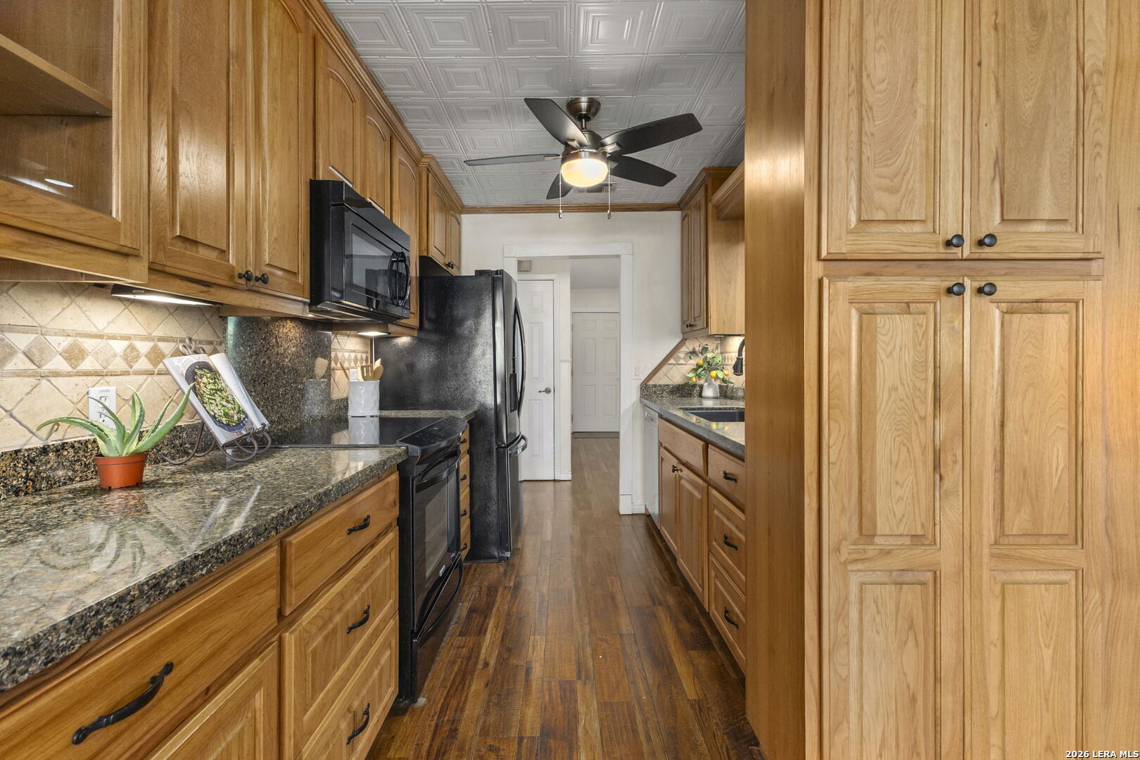 1636 MARIGOLD DR