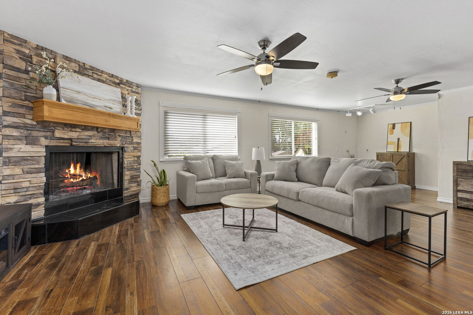 1636 MARIGOLD DR