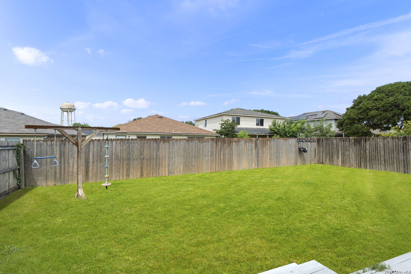 116 Willow Tree