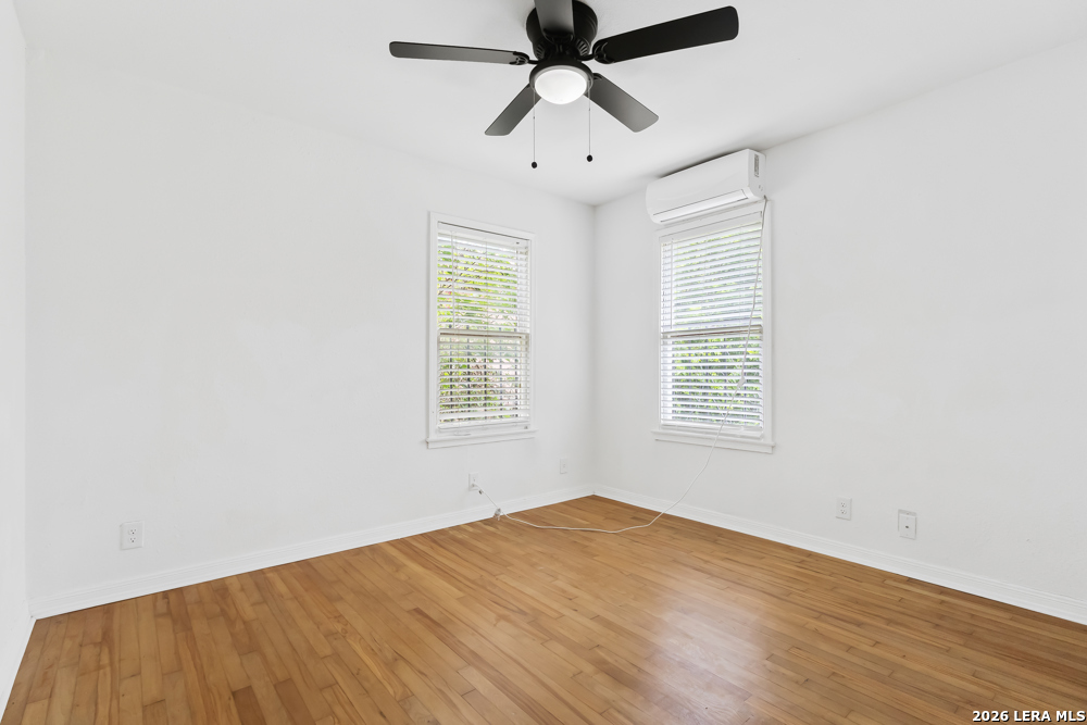 418 MCDOUGAL AVE