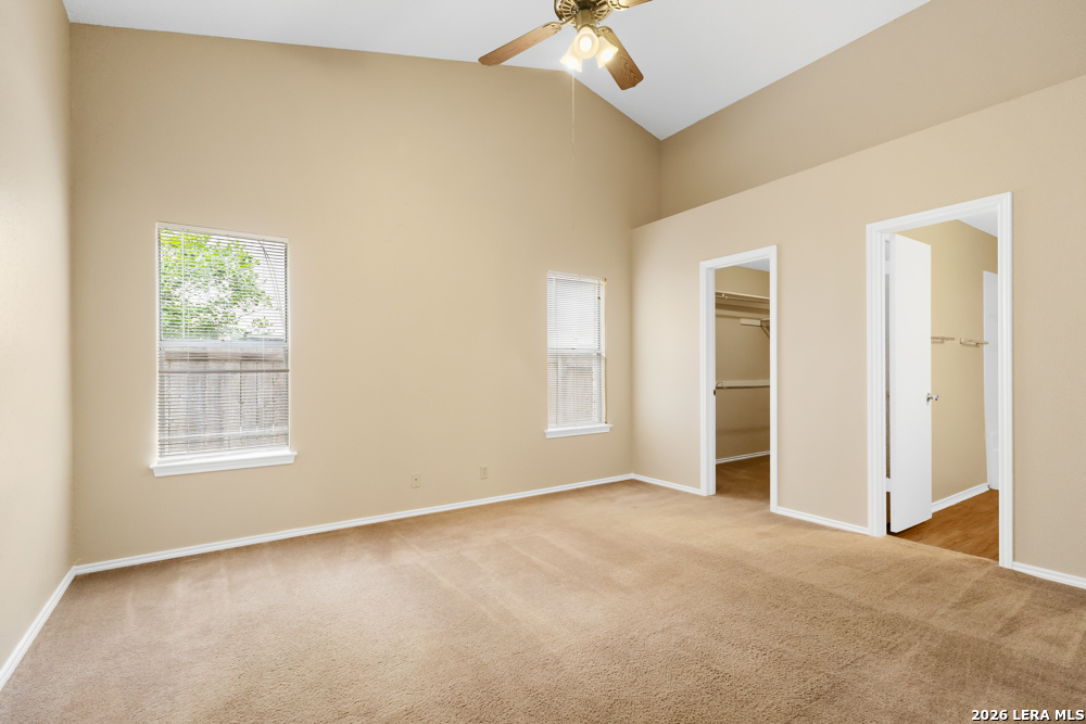 8007 Forest Crossing