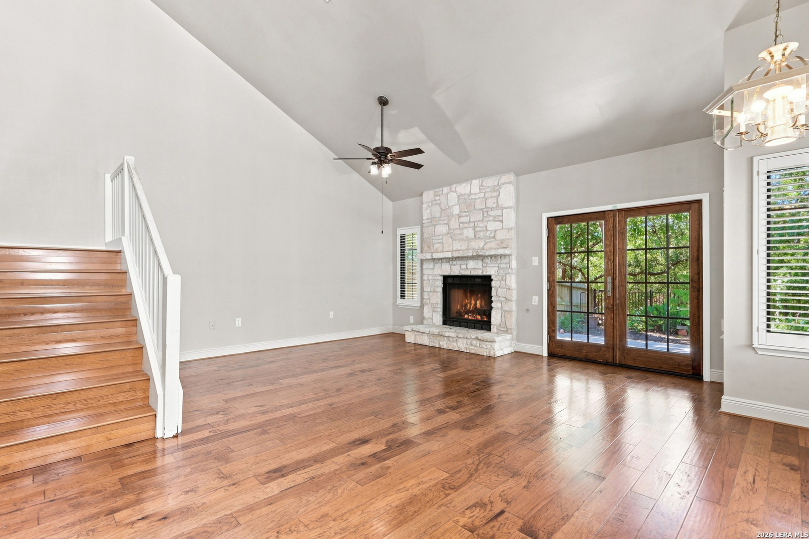 28 COURTSIDE CIR