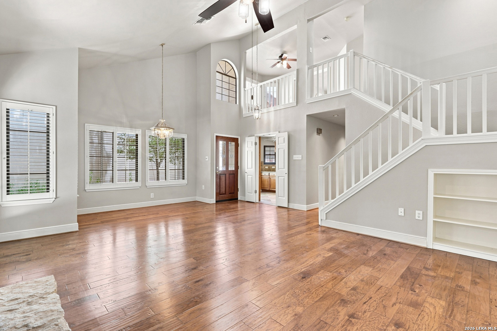 28 COURTSIDE CIR