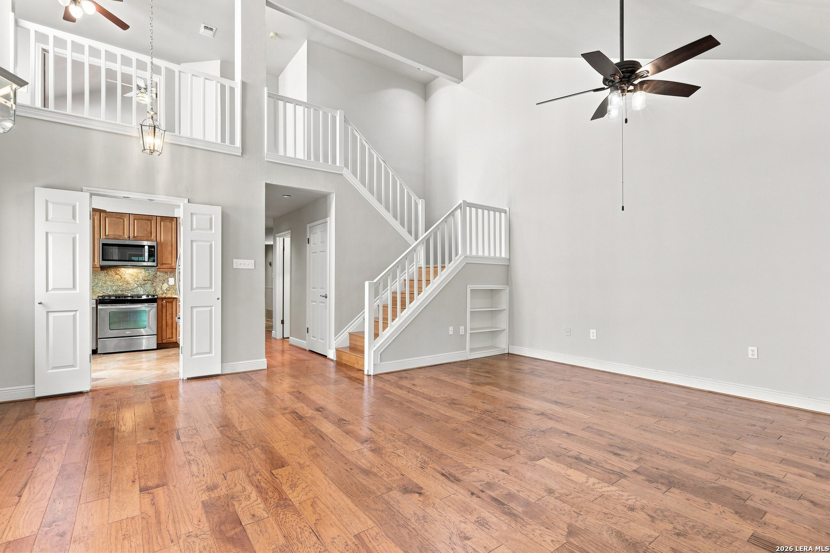 28 COURTSIDE CIR