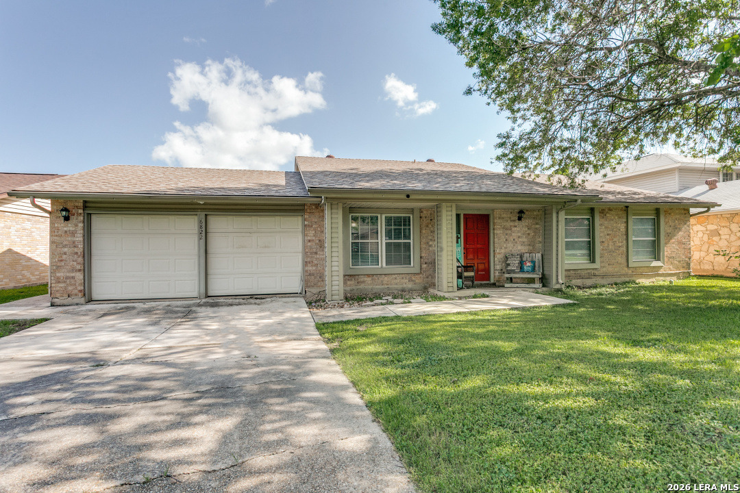 6822 Ludgate