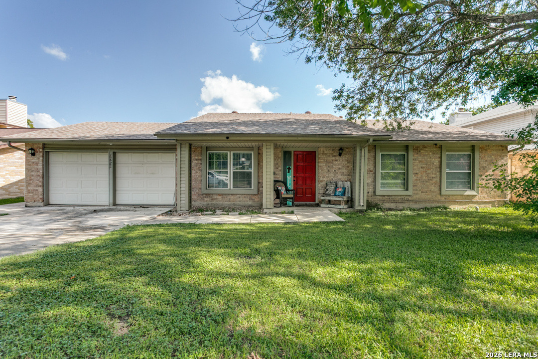 6822 Ludgate