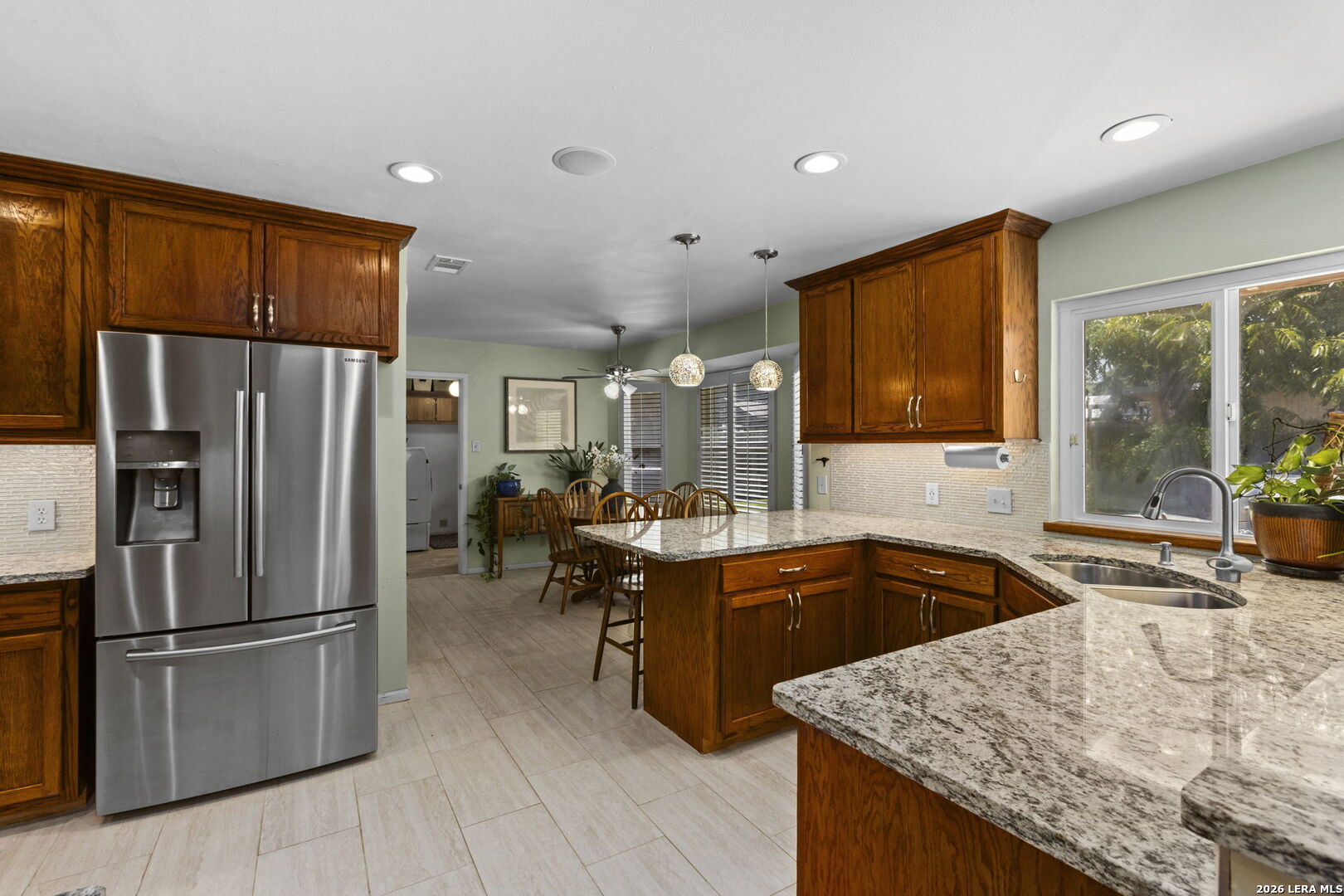 421 Windcrest Dr.