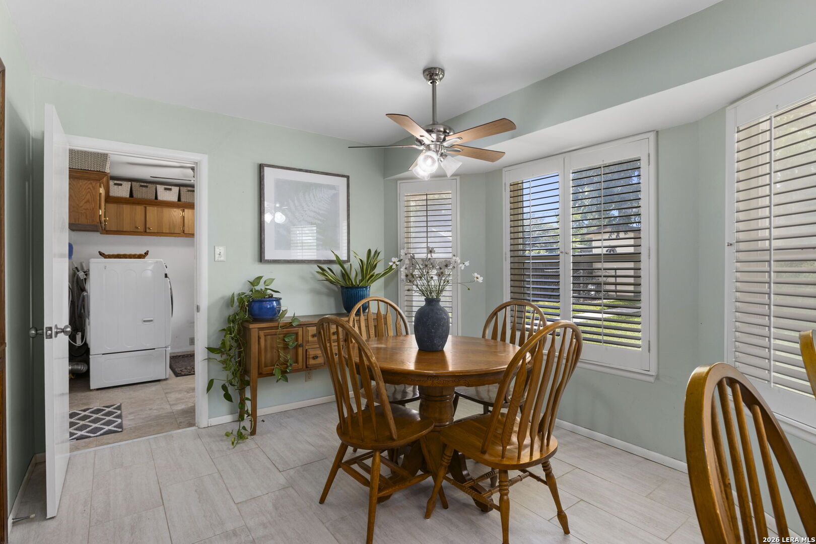 421 Windcrest Dr.