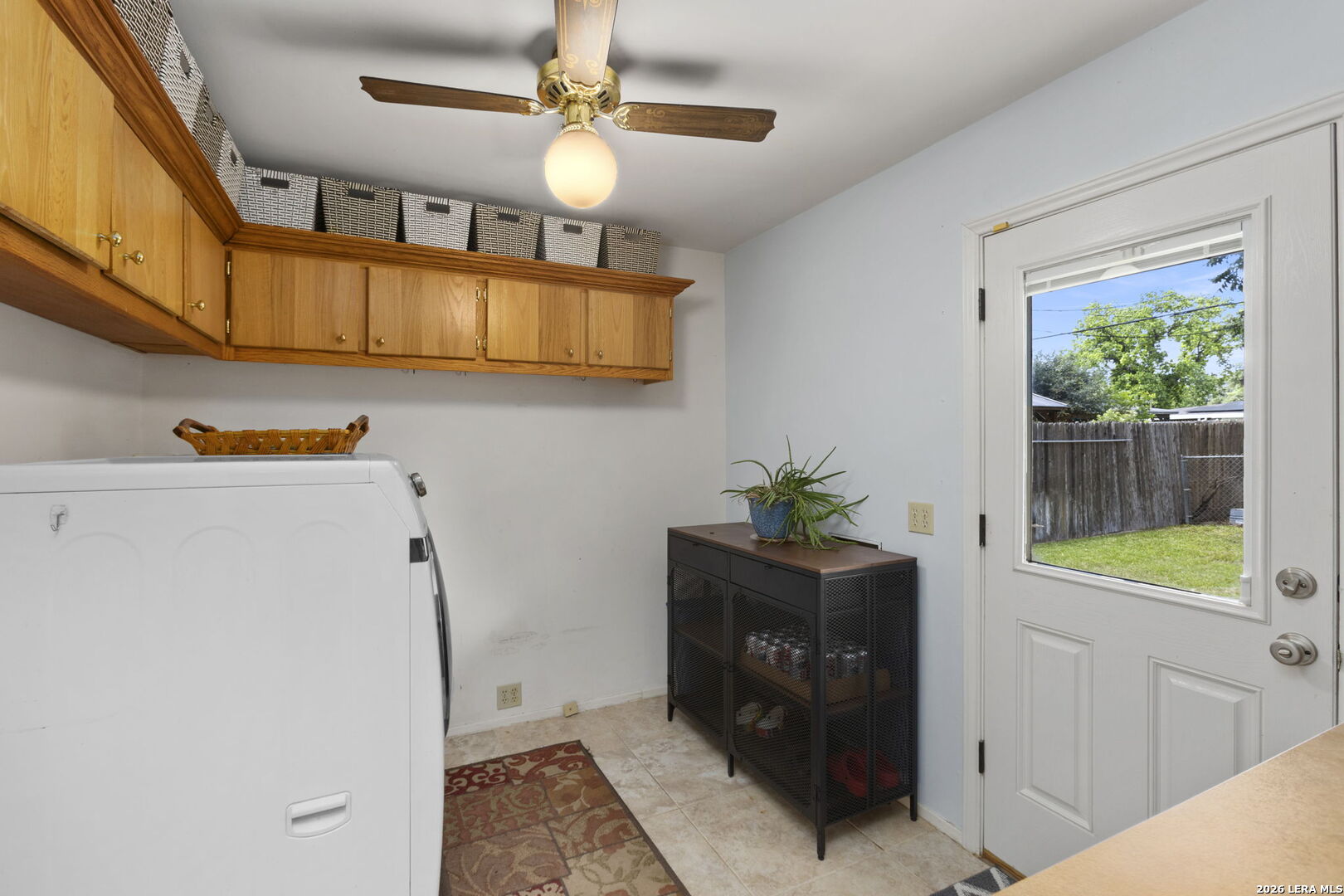 421 Windcrest Dr.