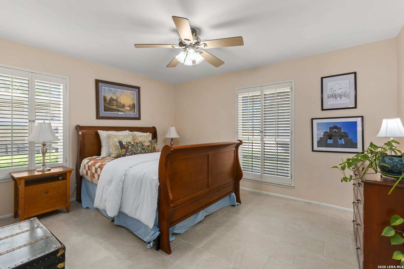 421 Windcrest Dr.