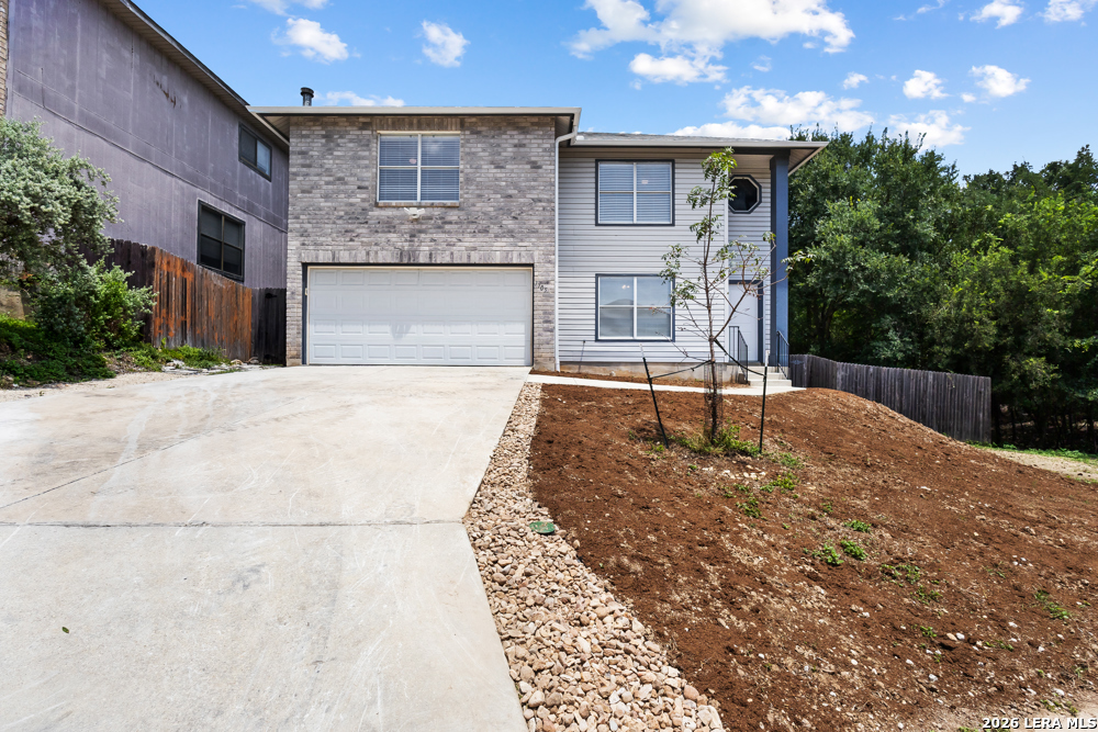 7705 Autumn Bluff