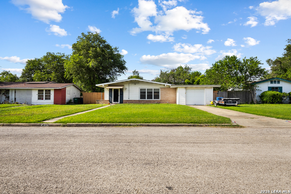 230 BRETTONWOOD DR