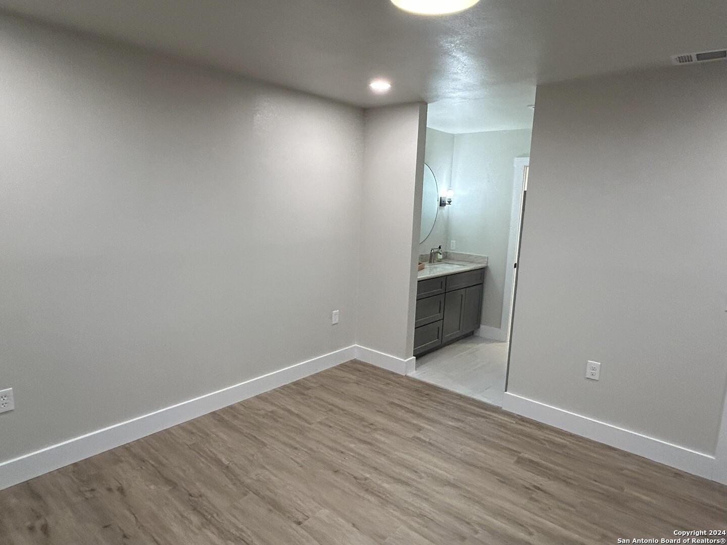 9531 BOWEN DR