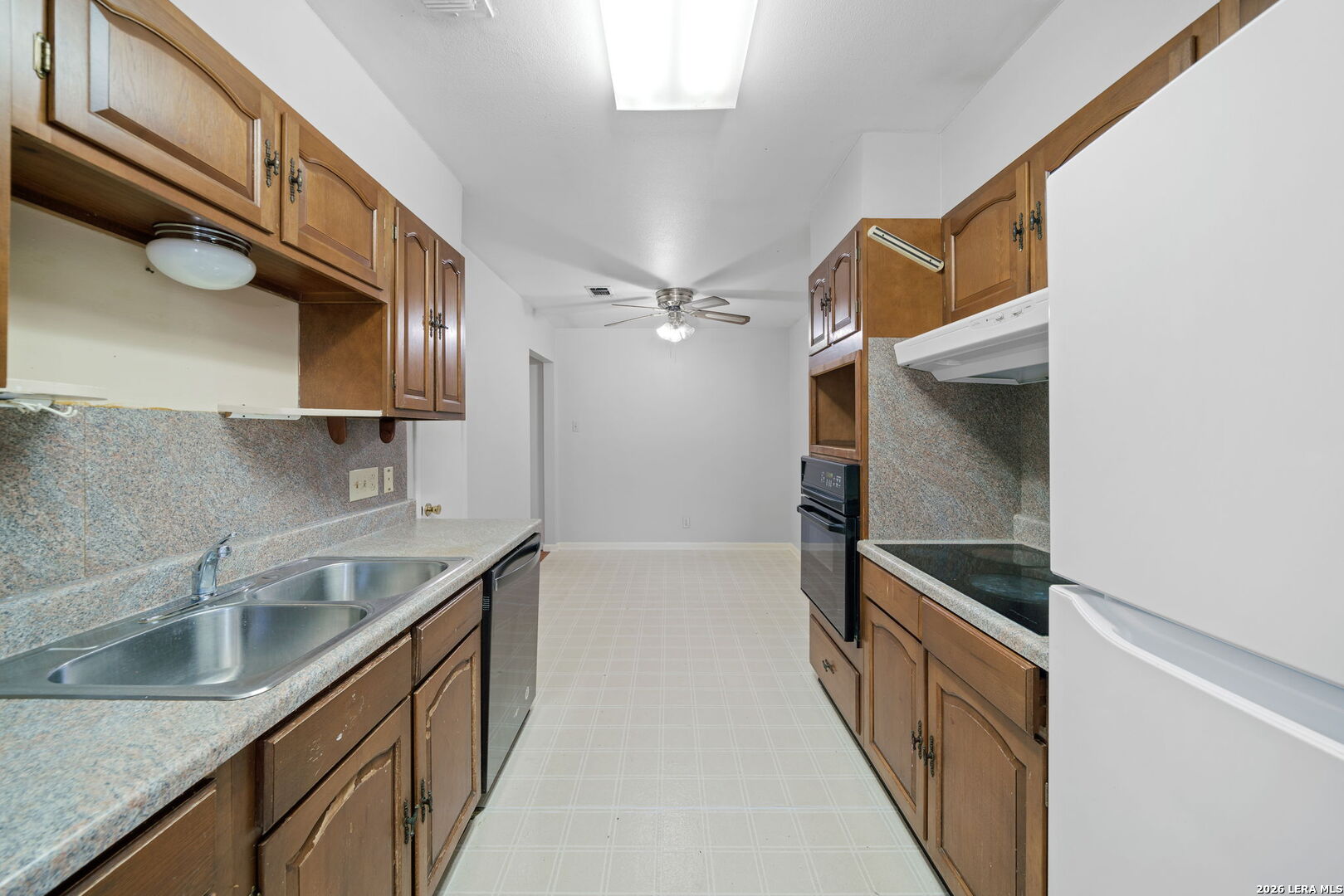130 Algarita Rd