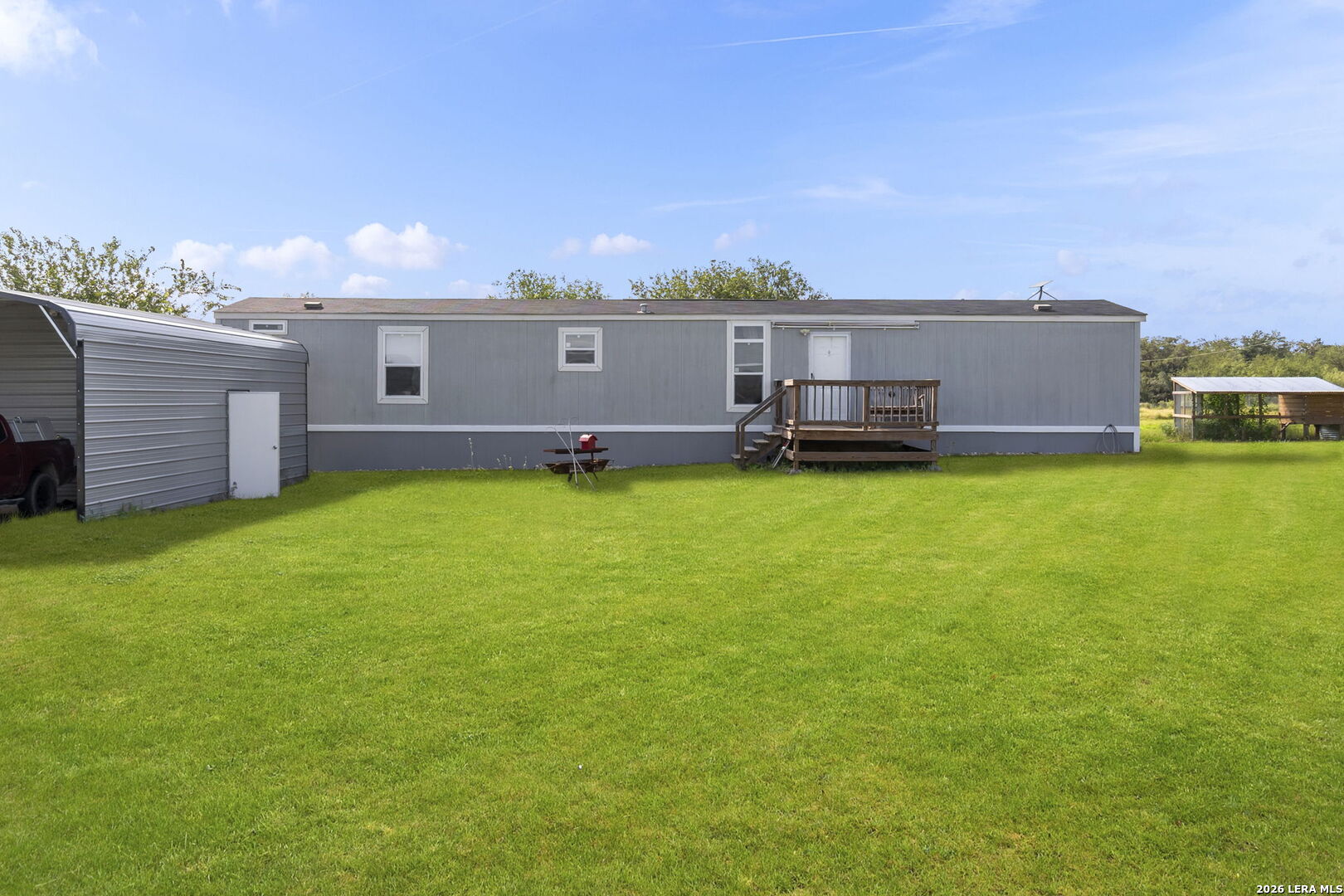 1029 POSTERT LN