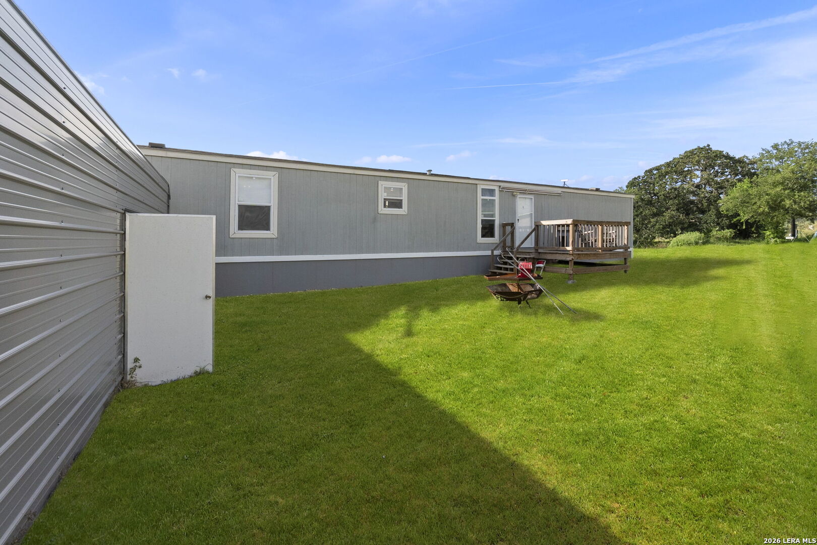 1029 POSTERT LN