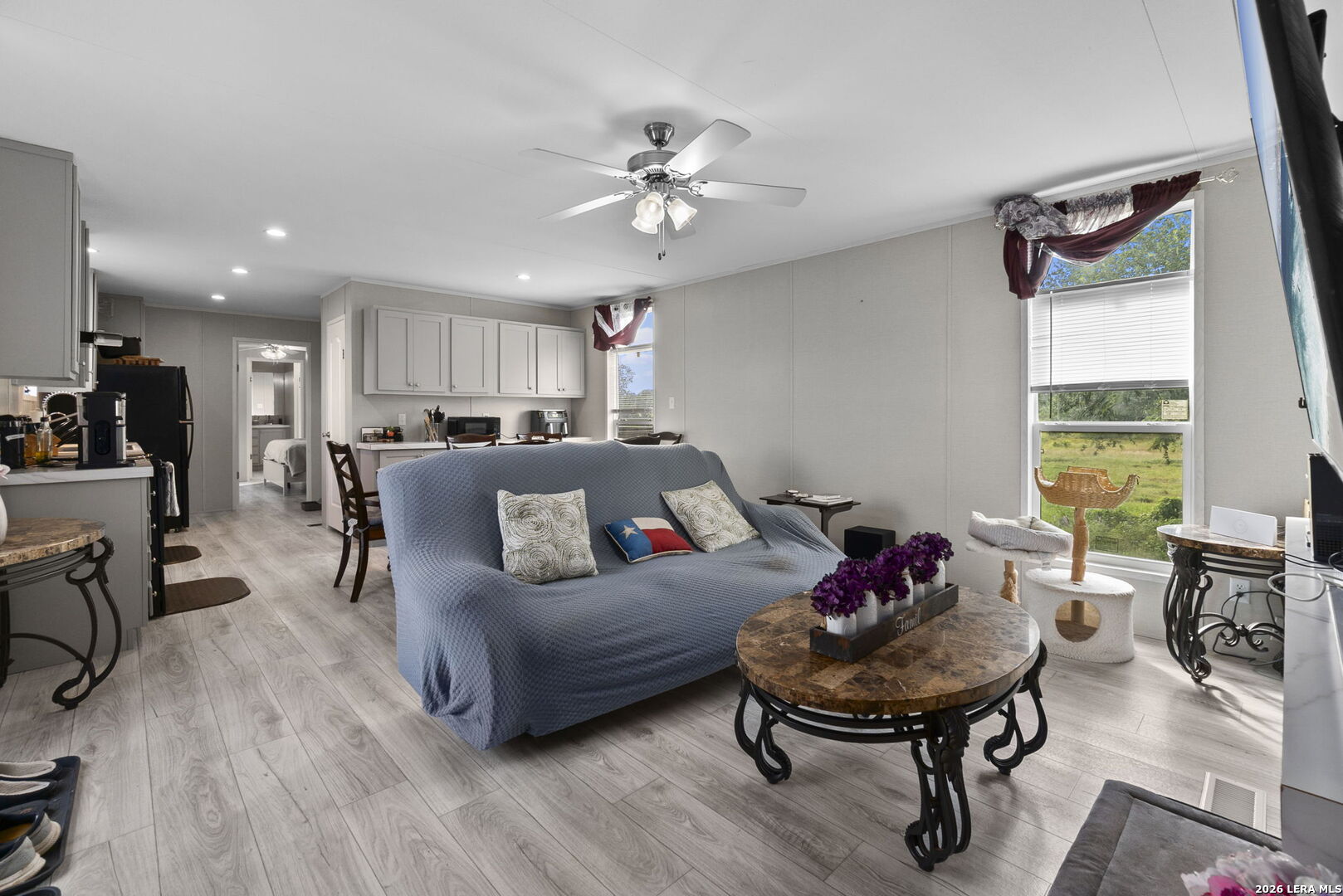1029 POSTERT LN