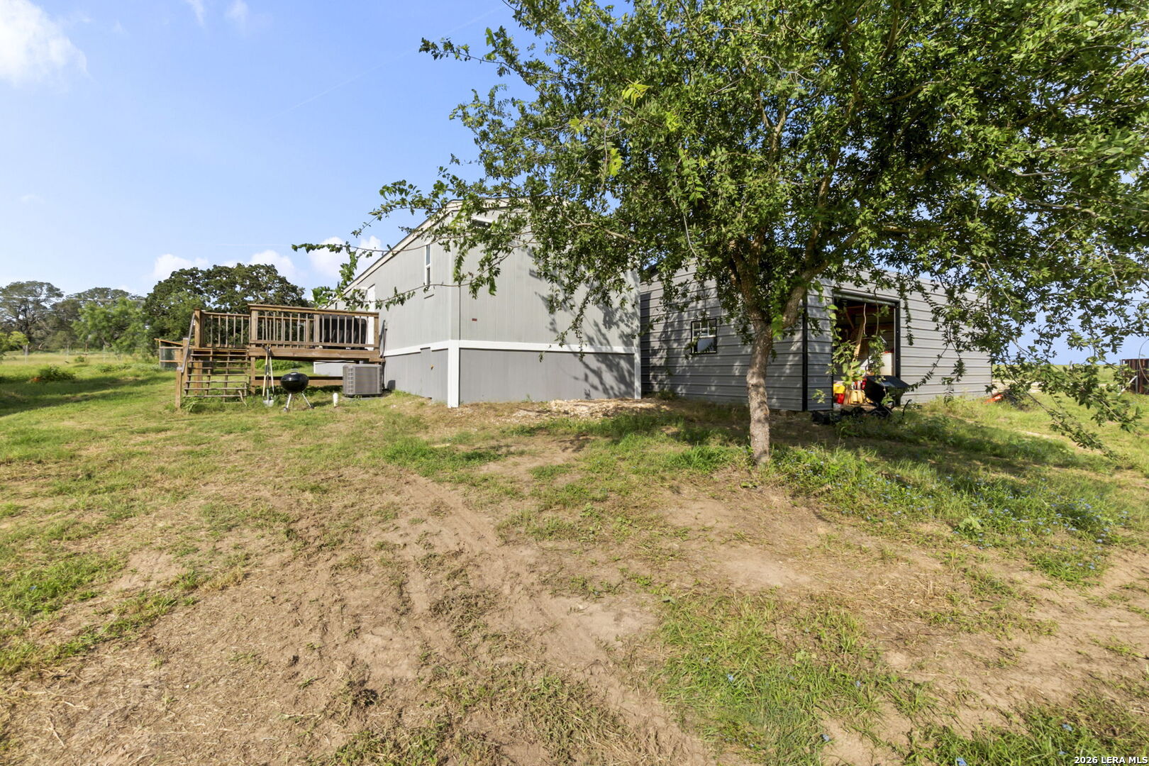 1029 POSTERT LN