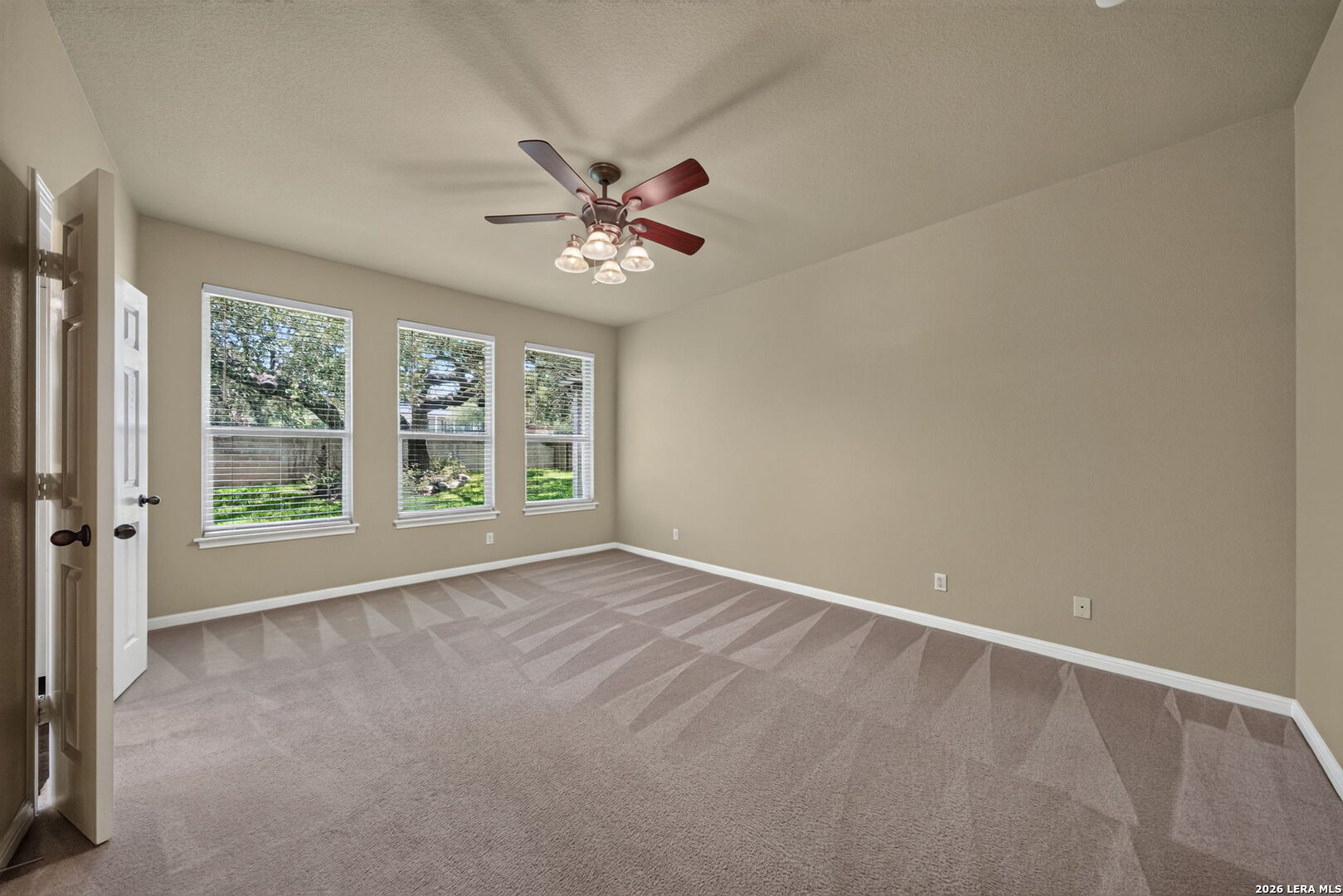 23818 FAIRWAY CYN