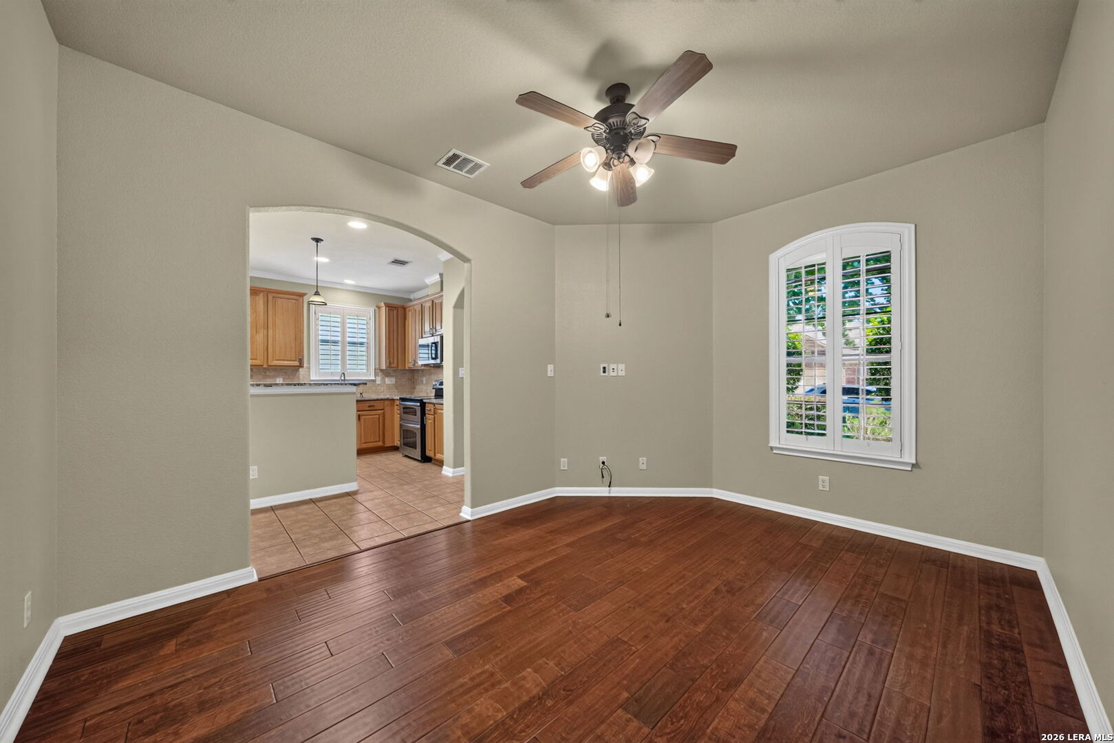 23818 FAIRWAY CYN
