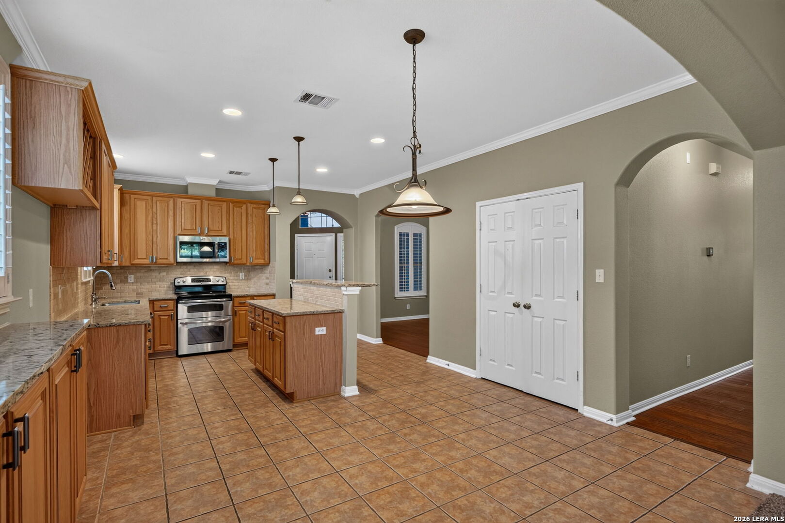 23818 FAIRWAY CYN
