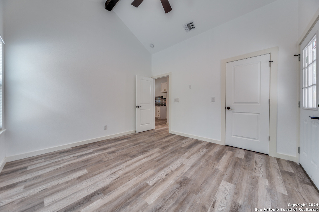 6401 Whartons Dock
