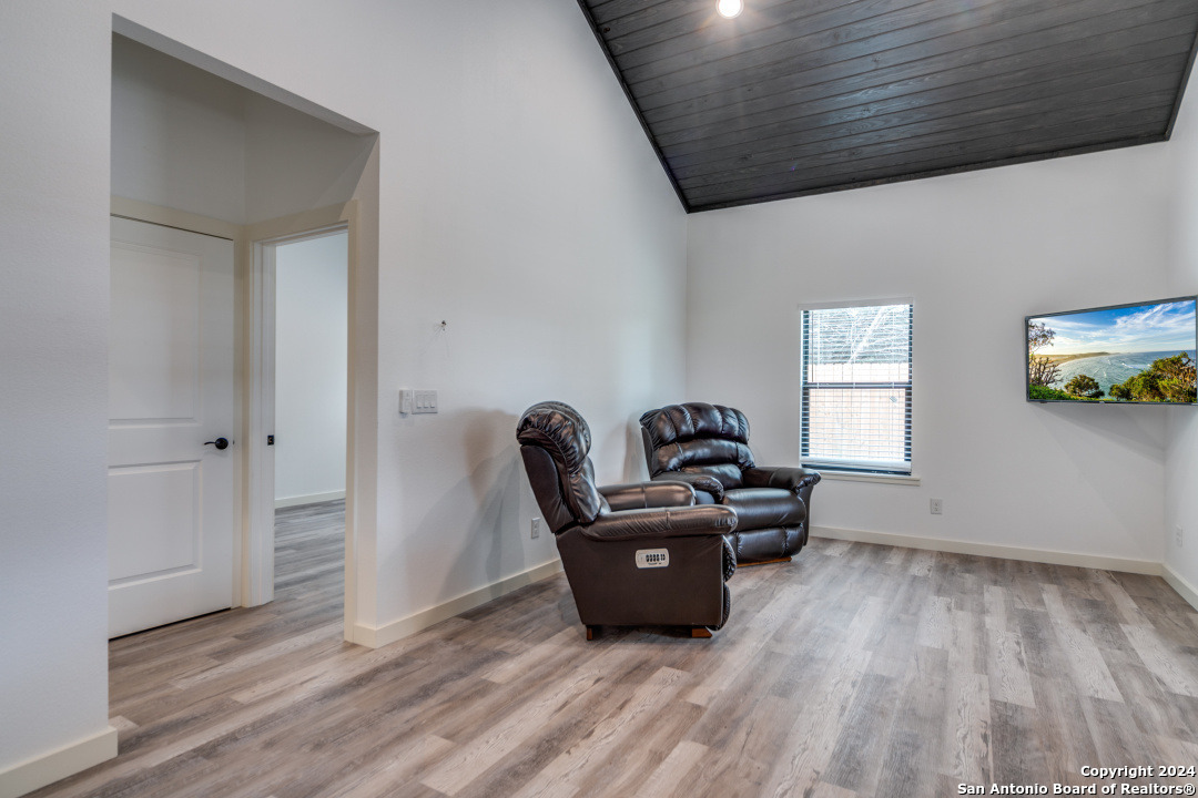 6401 Whartons Dock