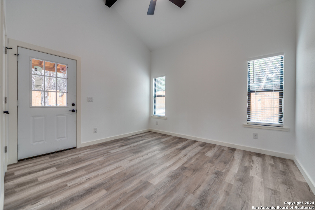 6401 Whartons Dock