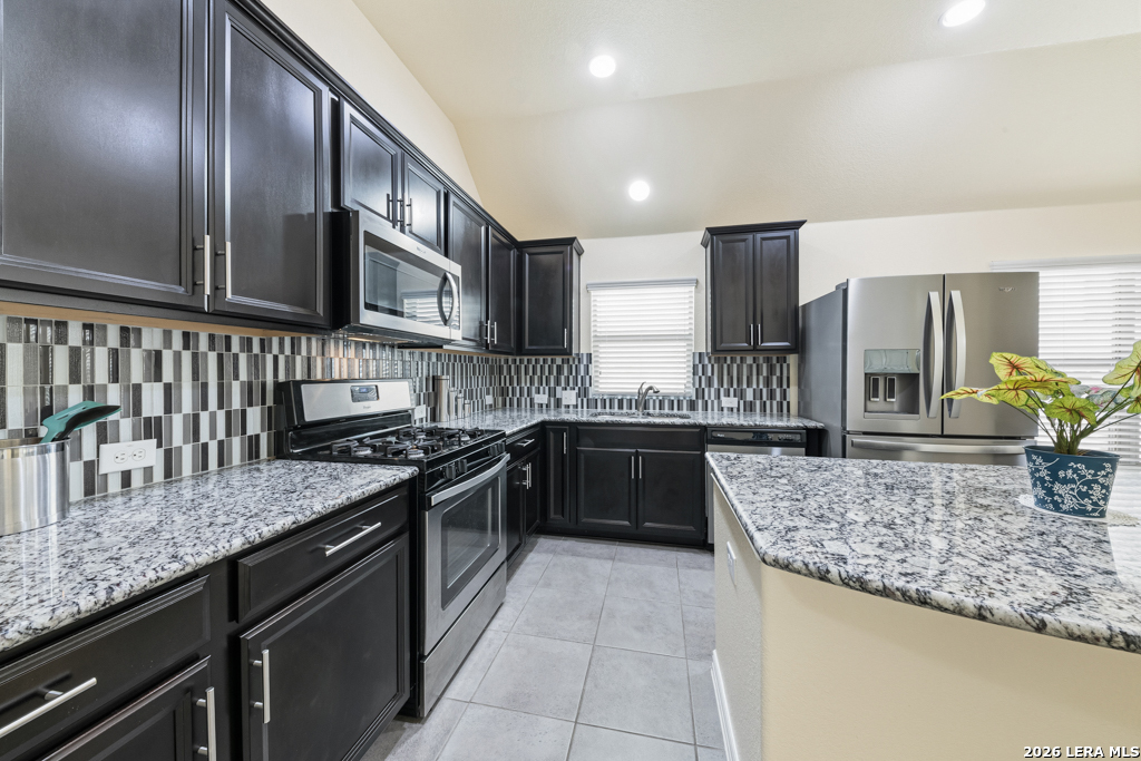 12827 Gordons Haven