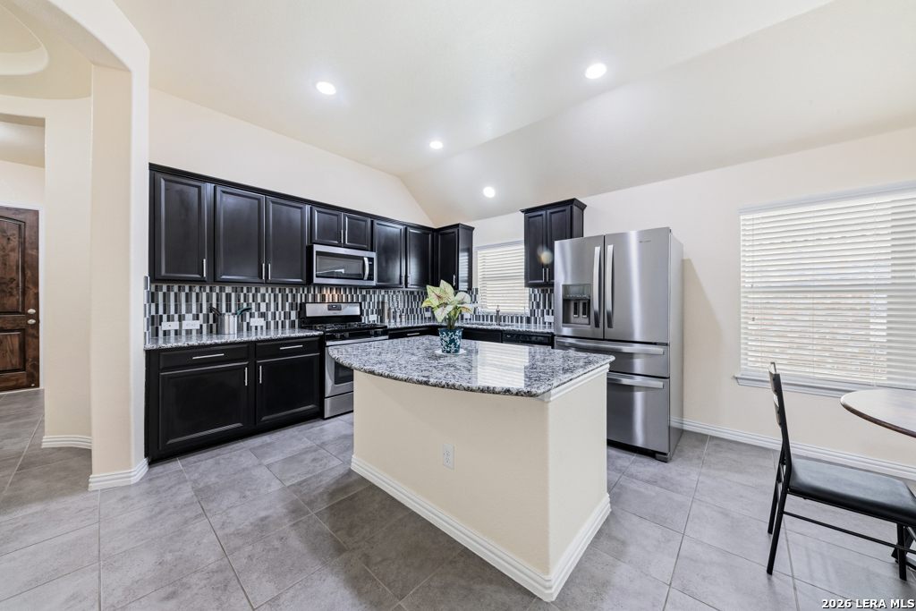 12827 Gordons Haven