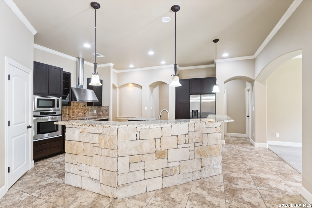 8210 Roy Lane