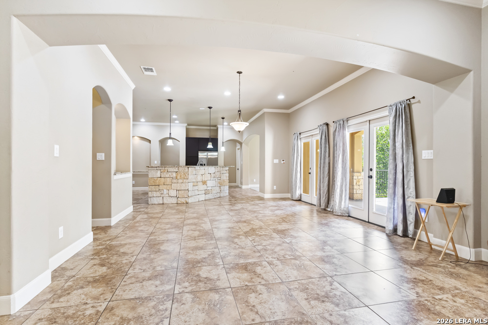 8210 Roy Lane