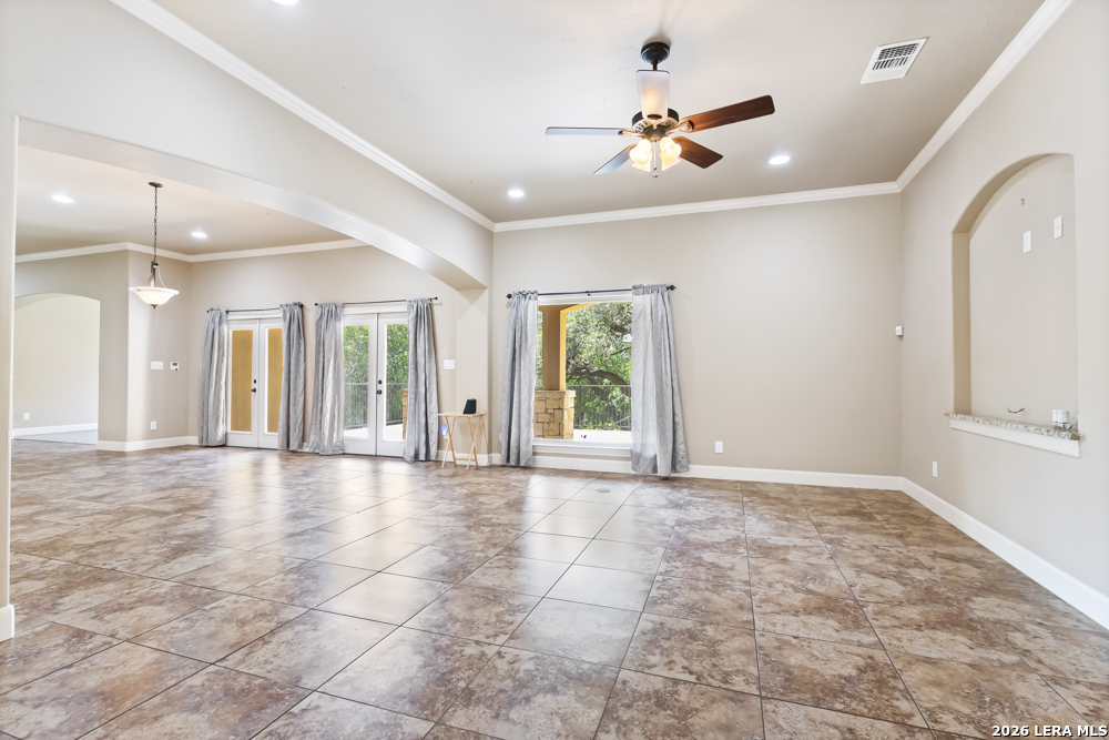 8210 Roy Lane