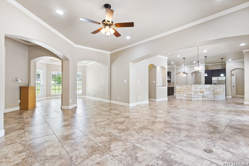 8210 Roy Lane