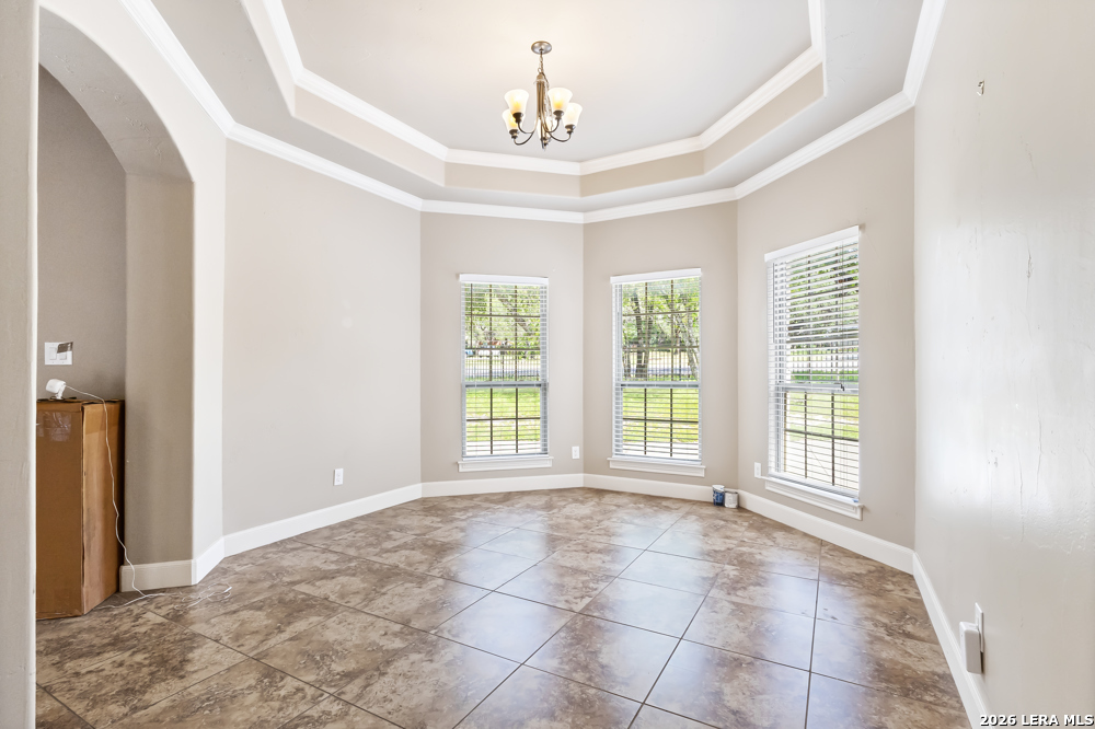 8210 Roy Lane