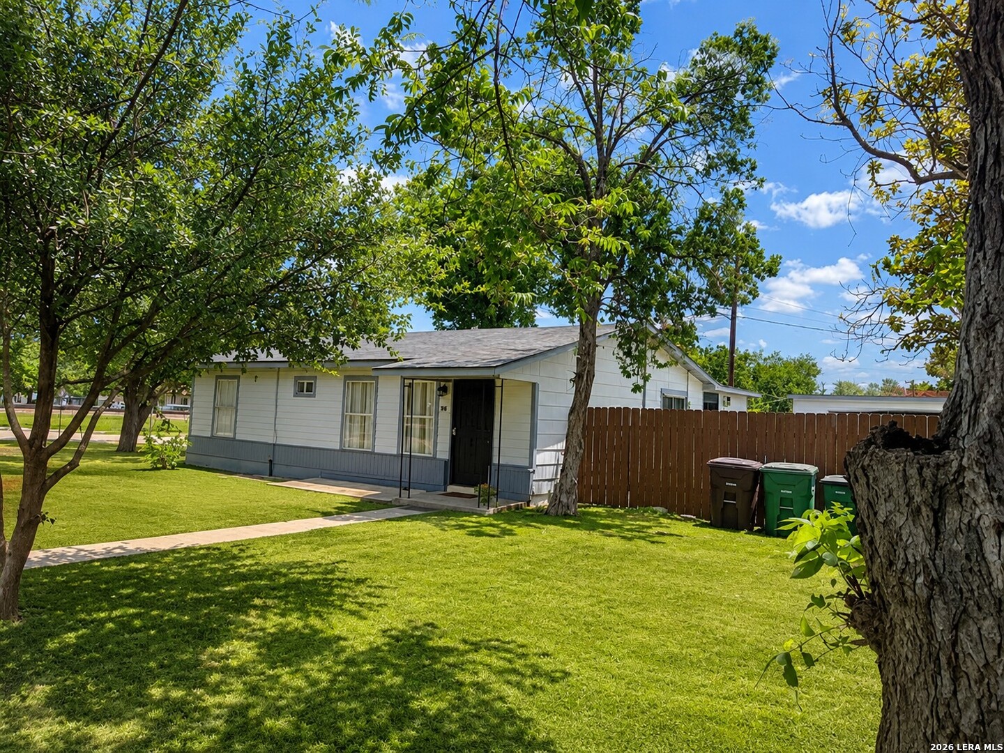 806 CERALVO ST