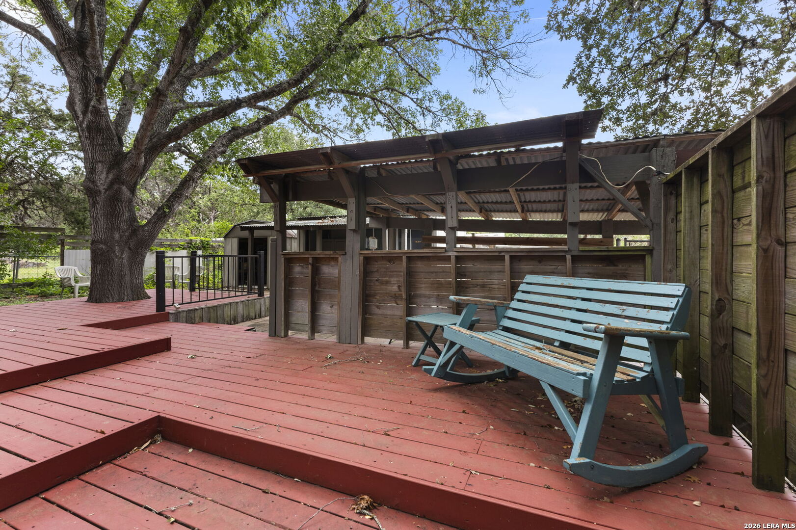 346 RAINBOW DR