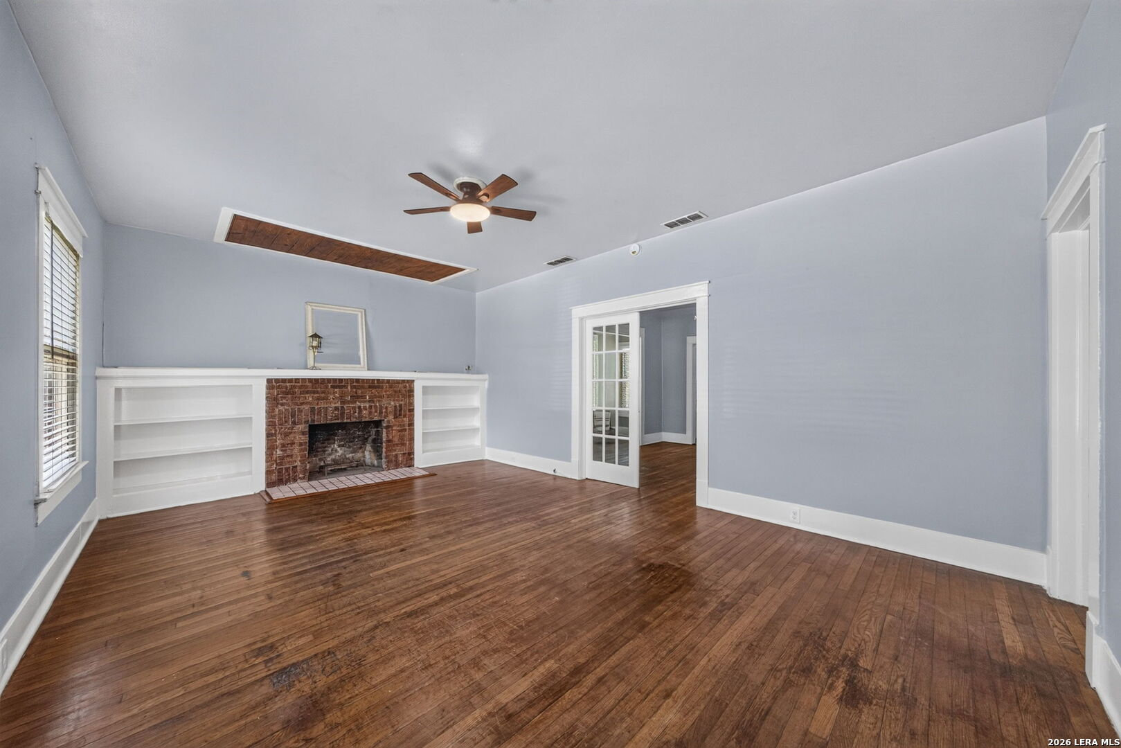 1023 W French Pl