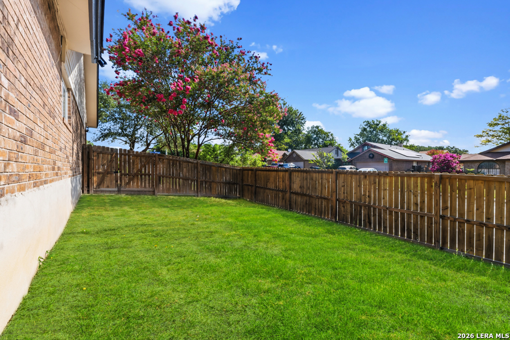 10302 Rustic Village