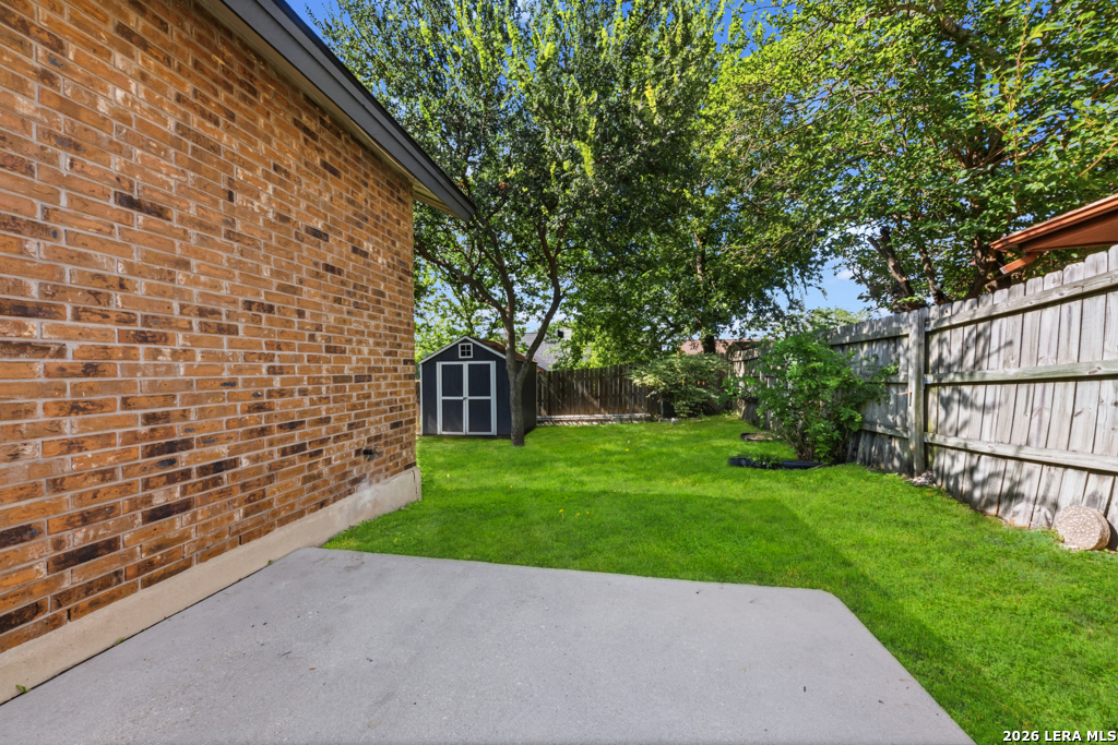 10302 Rustic Village