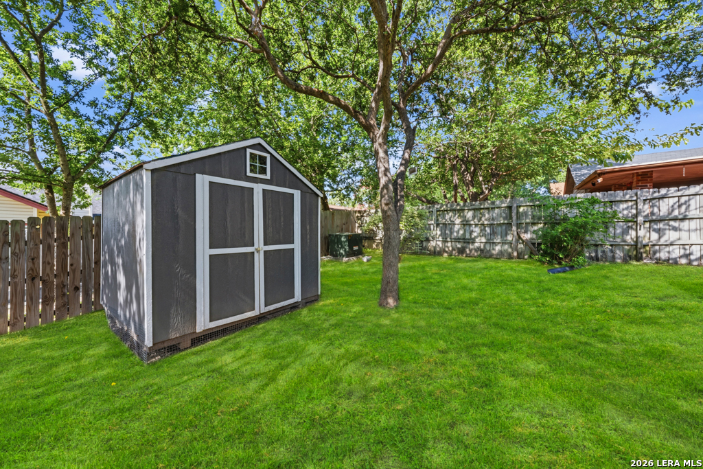 10302 Rustic Village